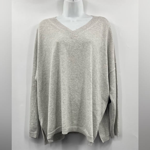 Lisa Todd Blue Sequin Elbow Patch Gray
Cotton Sweater - Picture 2 of 6